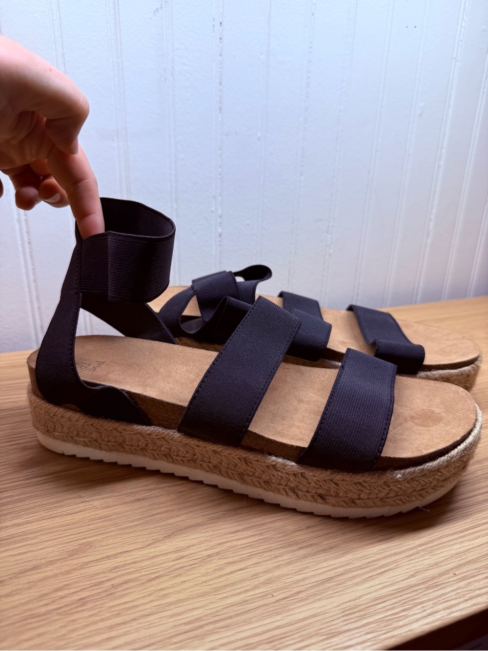 Time and Tru Black Elastic Strappy Espadrille Platform Sandals